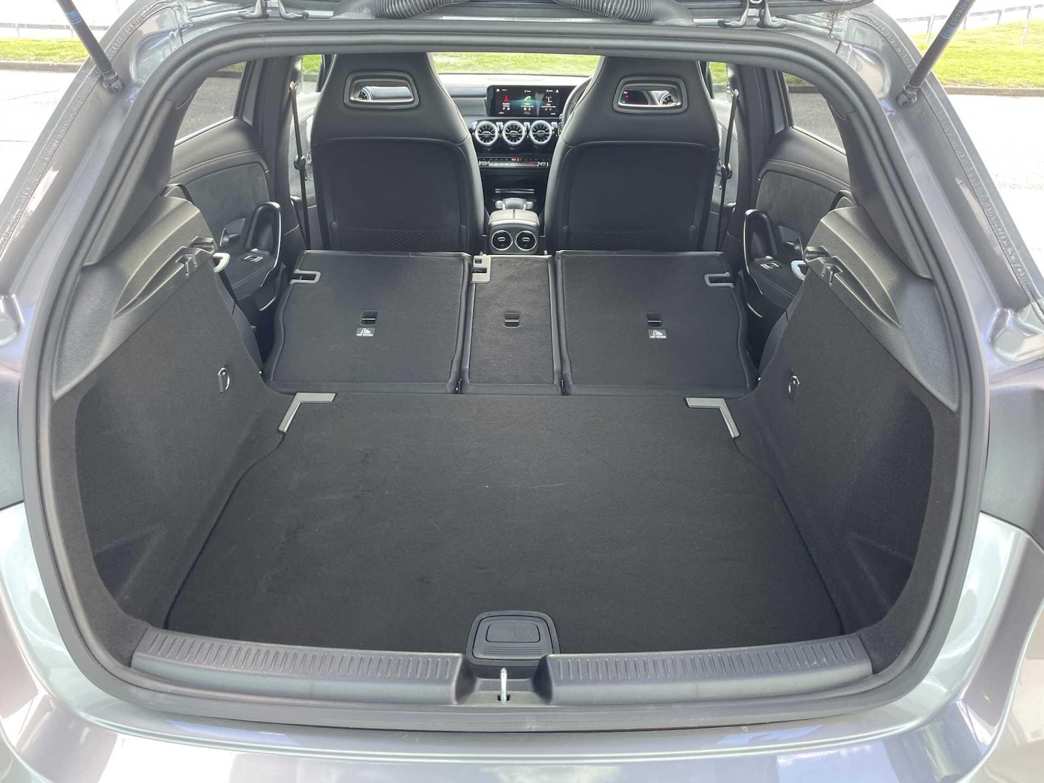 Used Mercedes-Benz A-Class 2022 for sale - 77898293: Photo 36