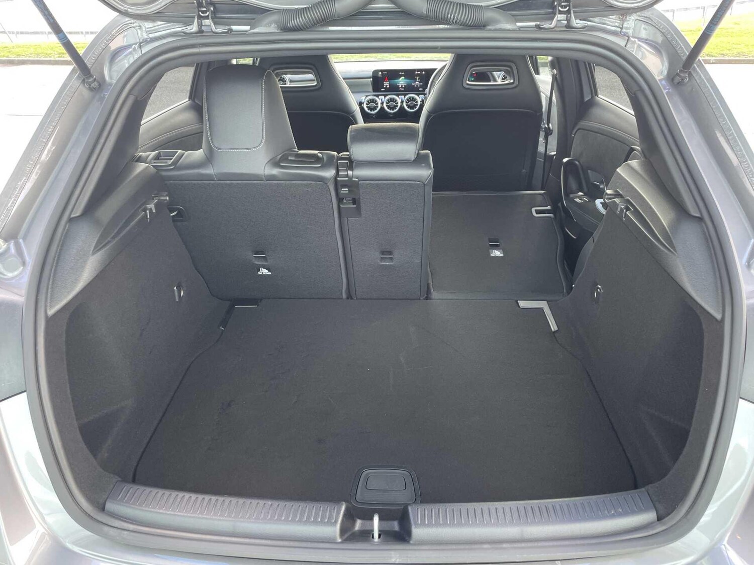 Used Mercedes-Benz A-Class 2022 for sale - 77898293: Photo 37