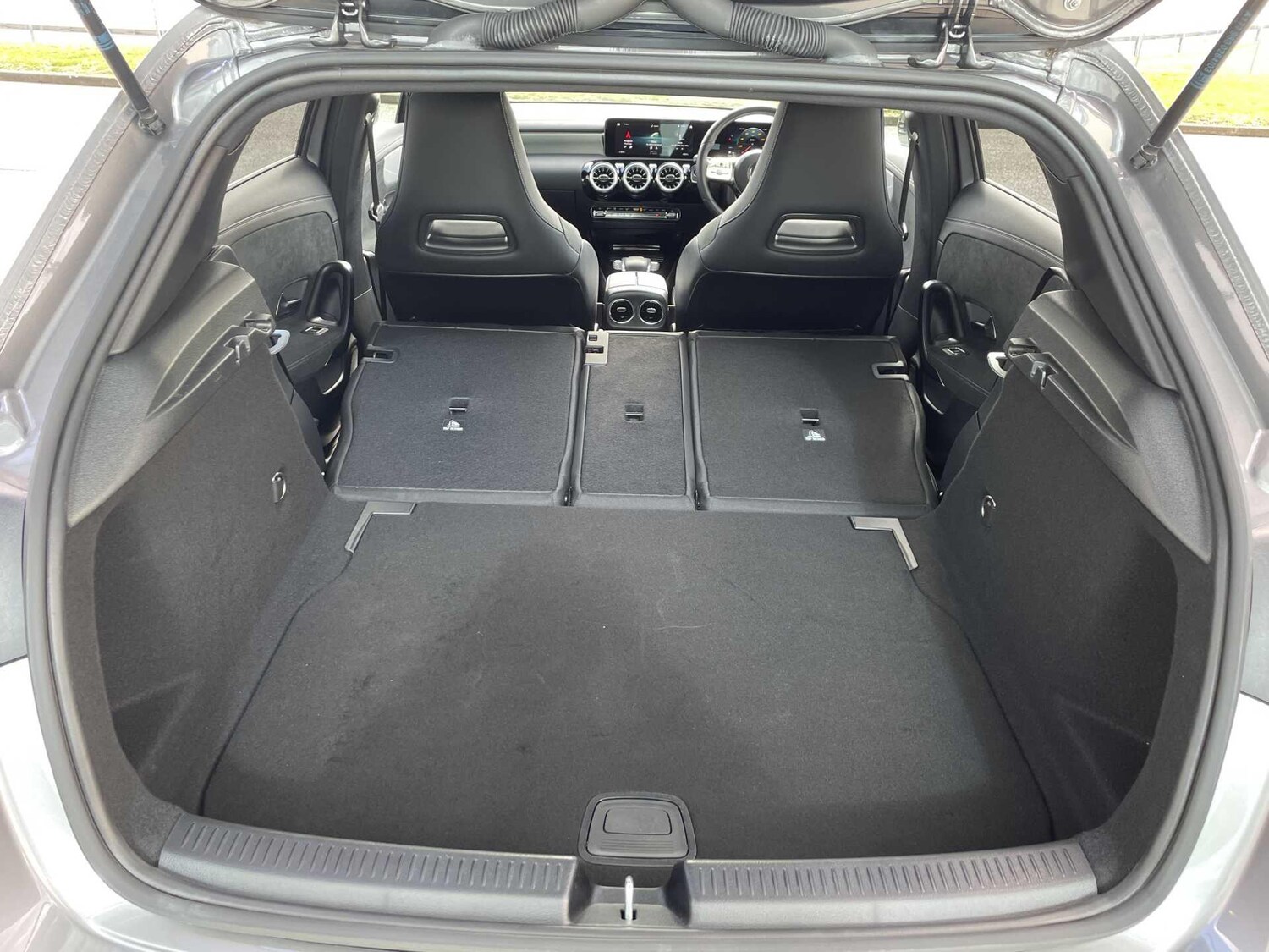 Used Mercedes-Benz A-Class 2022 for sale - 77898293: Photo 40