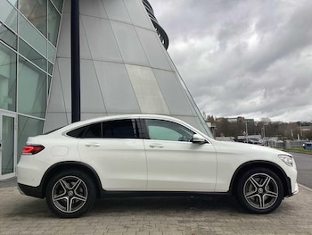 Used Mercedes-Benz GLC 2020 for sale - 77599905: Photo