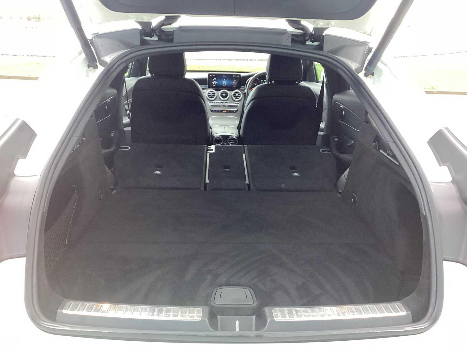 Used Mercedes-Benz GLC 2020 for sale - 77599905: Photo 36