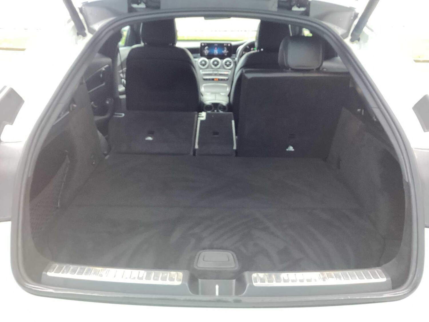 Used Mercedes-Benz GLC 2020 for sale - 77599905: Photo 37