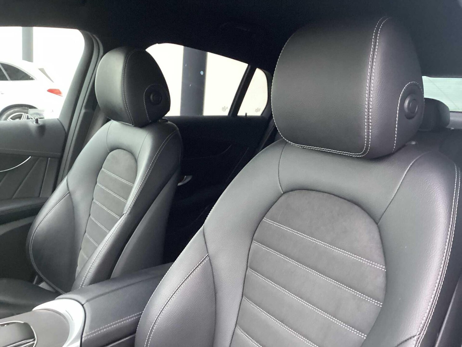 Used Mercedes-Benz GLC 2020 for sale - 77599905: Photo 7