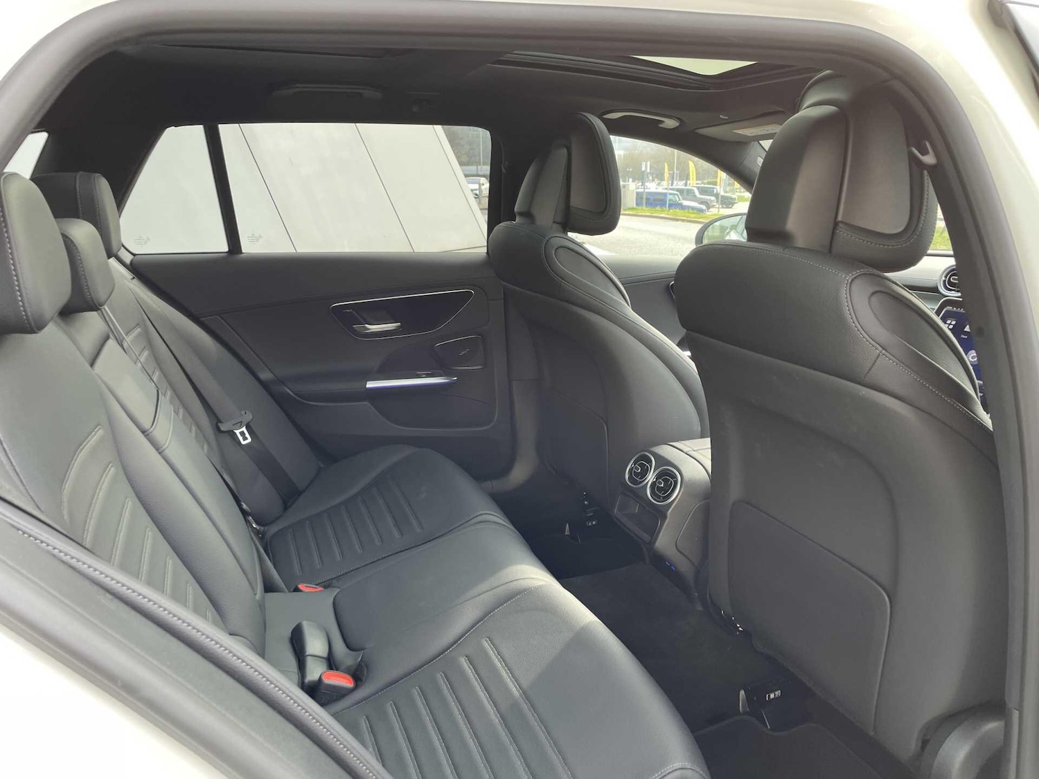 Used Mercedes-Benz C Class 2025 for sale - 77994103: Photo 31