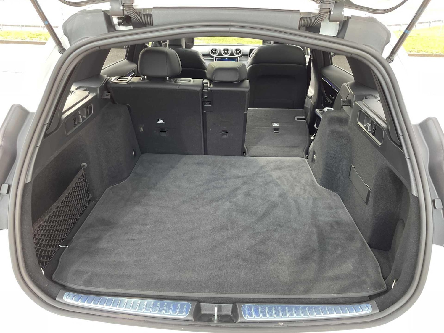 Used Mercedes-Benz C Class 2025 for sale - 77994103: Photo 34