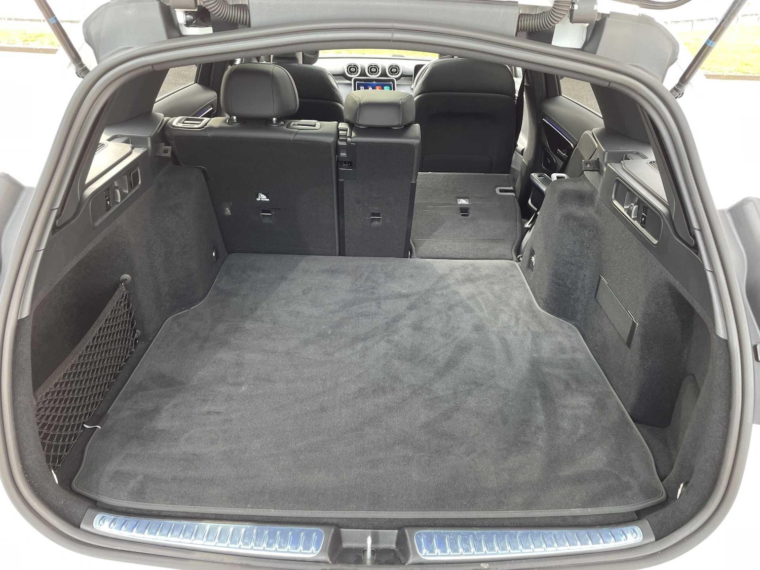 Used Mercedes-Benz C Class 2025 for sale - 77994103: Photo 37