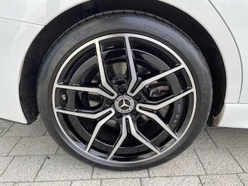 Used Mercedes-Benz C Class 2025 for sale - 77994103: Photo