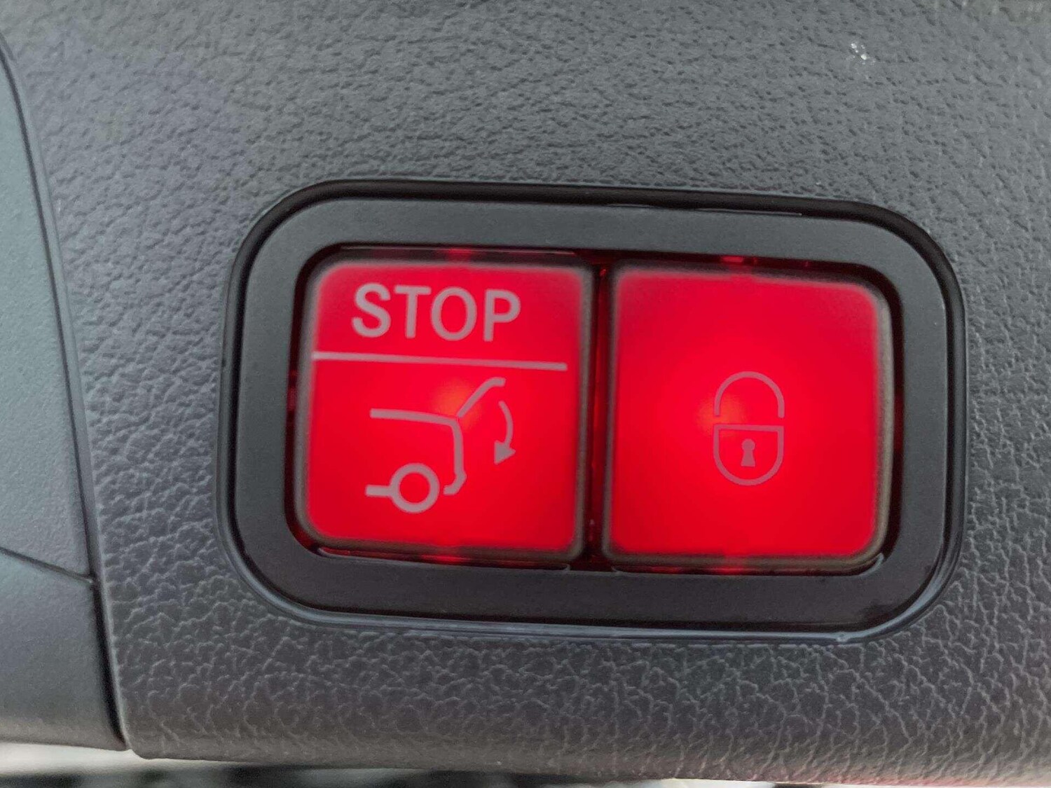 Used Mercedes-Benz GLB 2025 for sale - 77599912: Photo 11