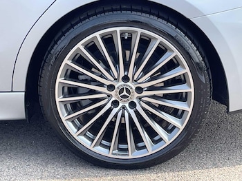 Used Mercedes-Benz C Class 2025 for sale - 79508486: Photo