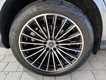 Used Mercedes-Benz GLC 2023 for sale - 77939422: Photo