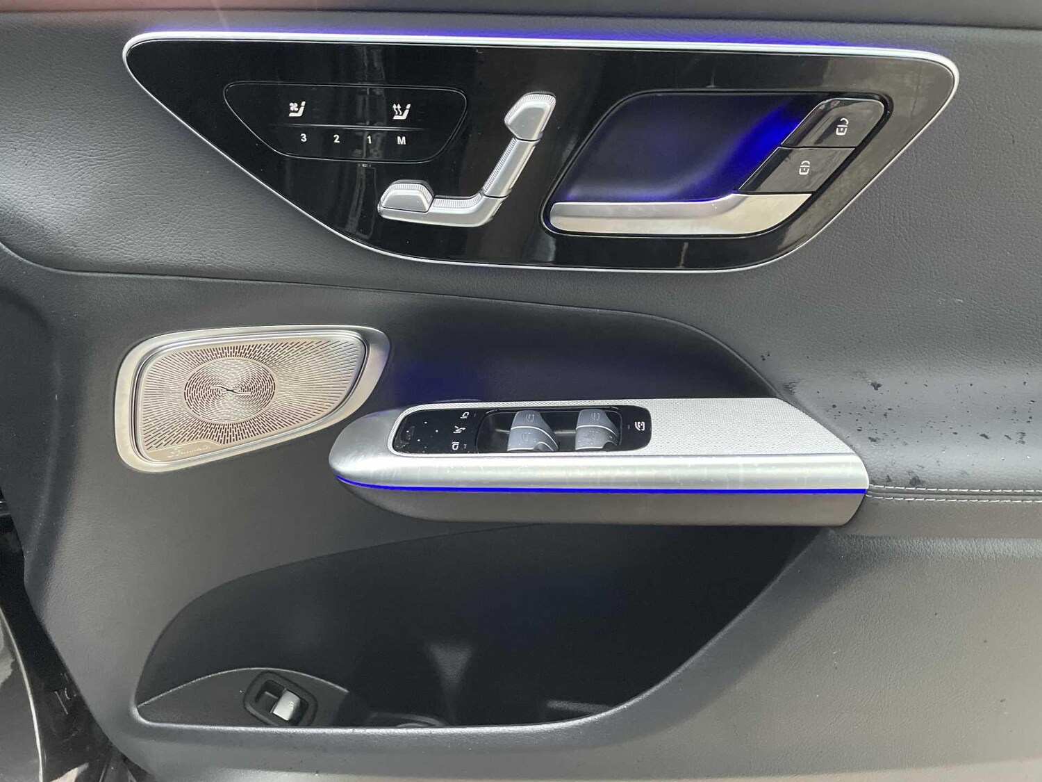 Used Mercedes-Benz GLC 2025 for sale - 77599875: Photo 15