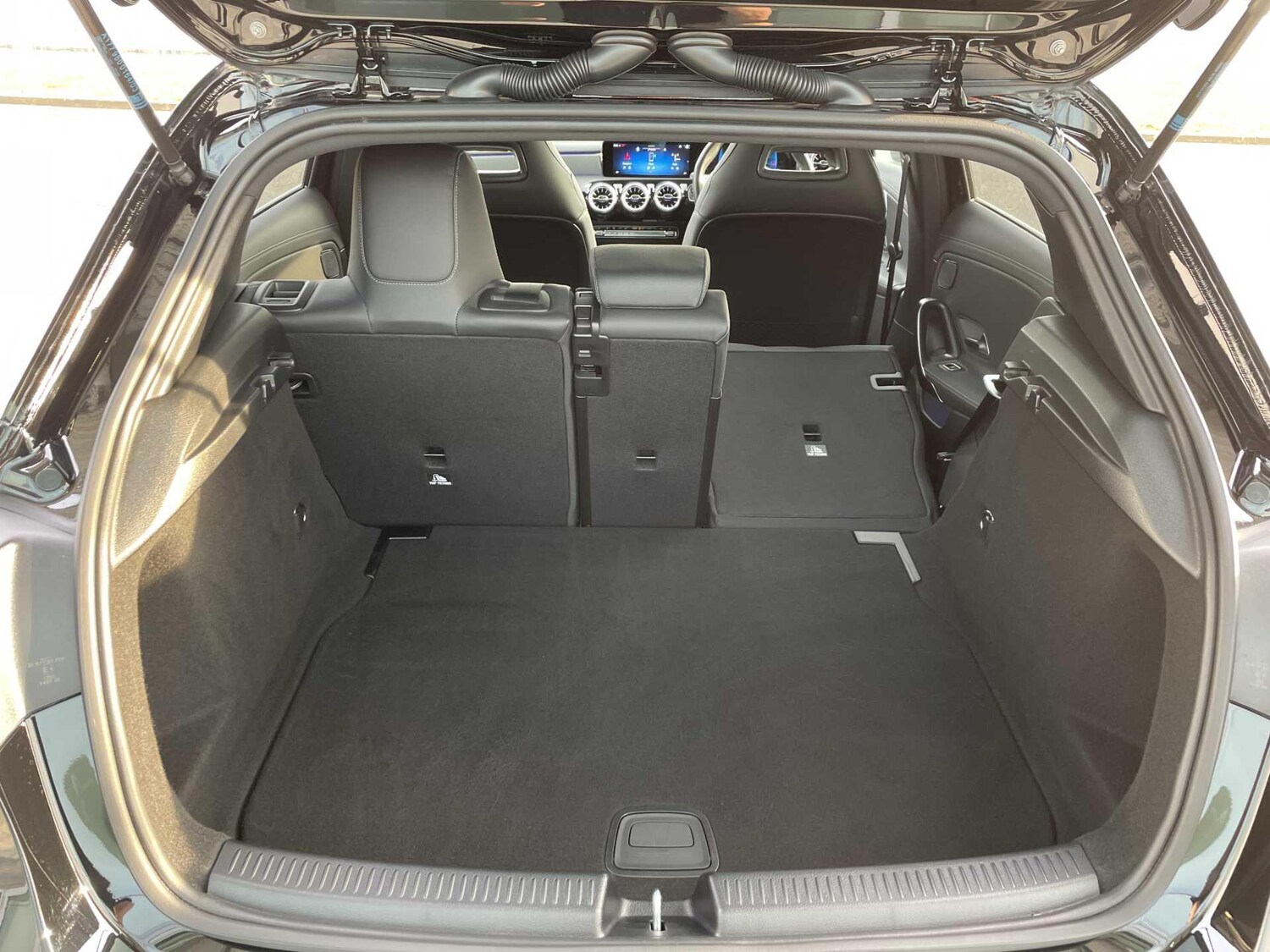 Used Mercedes-Benz A-Class 2023 for sale - 77994006: Photo 38