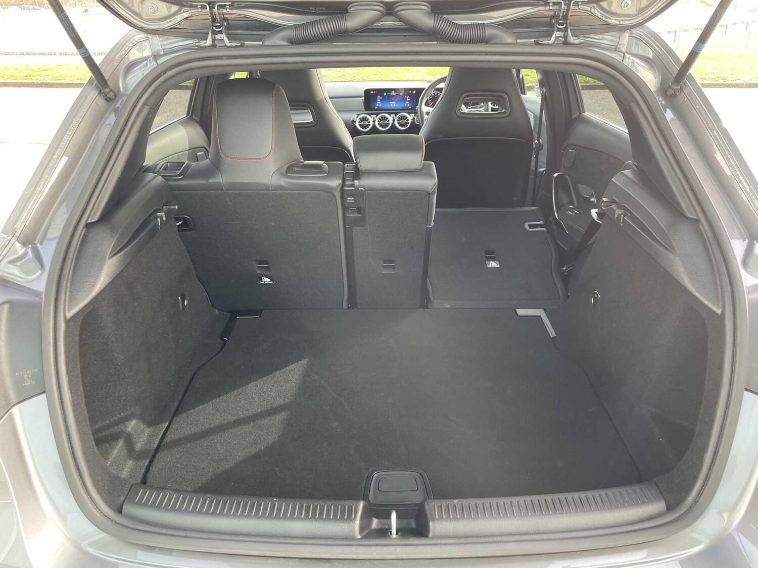 Used Mercedes-Benz A-Class for sale - 77769567: Photo 38