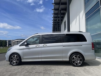 Used Mercedes-Benz V-Class 2023 for sale - 78911148: Photo