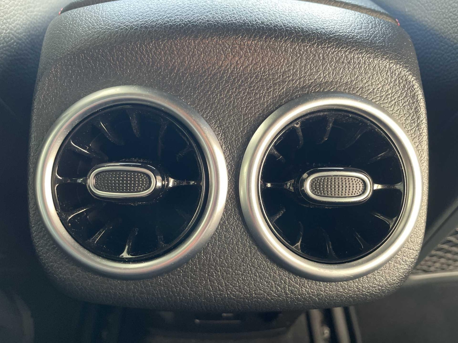 Used Mercedes-Benz CLA 2023 for sale - 77670915: Photo 12