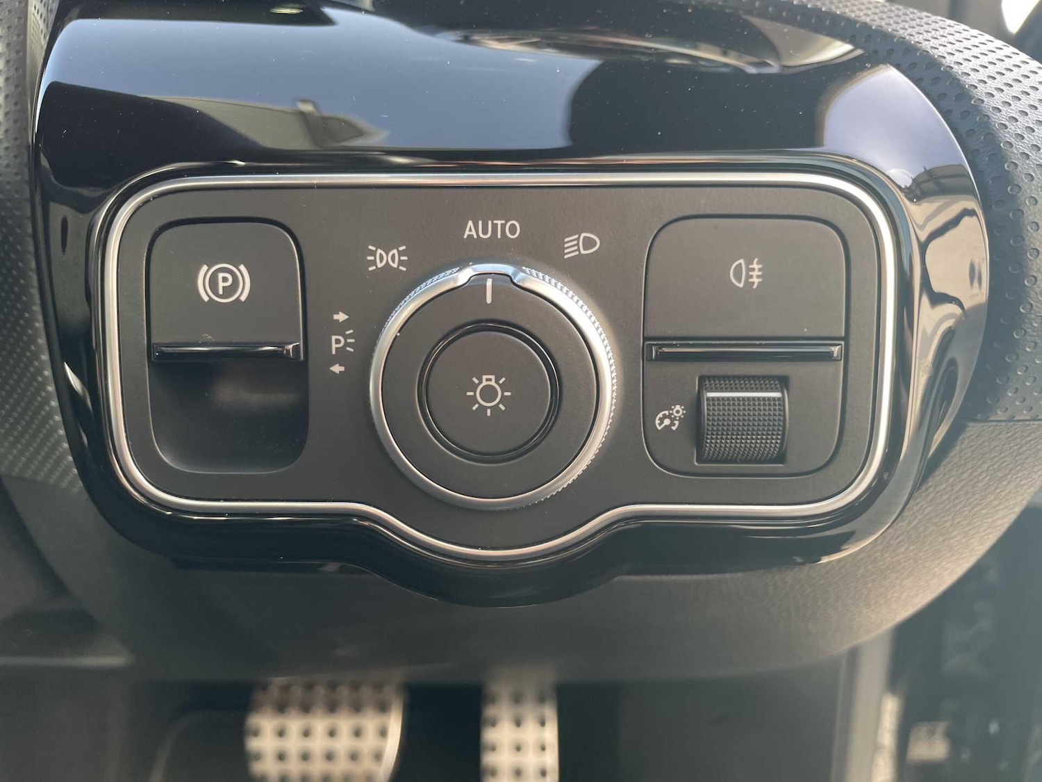 Used Mercedes-Benz CLA 2023 for sale - 77670915: Photo 15