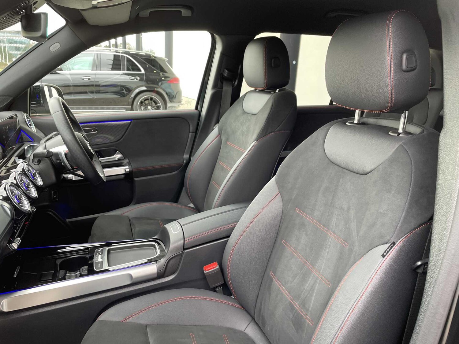 Used Mercedes-Benz GLB for sale - 77939561: Photo 7