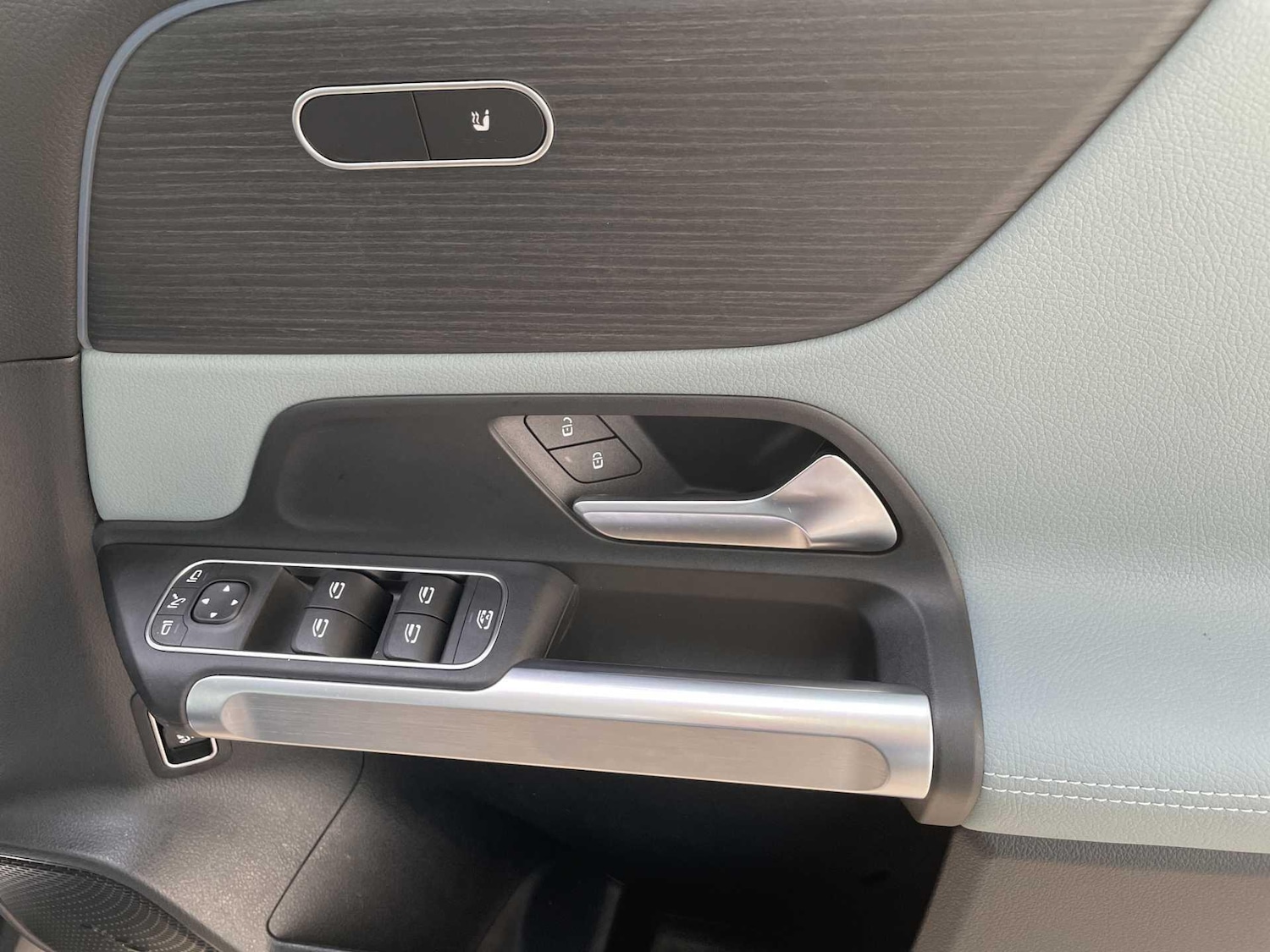 Used Mercedes-Benz EQB 2025 for sale - 77957069: Photo 17