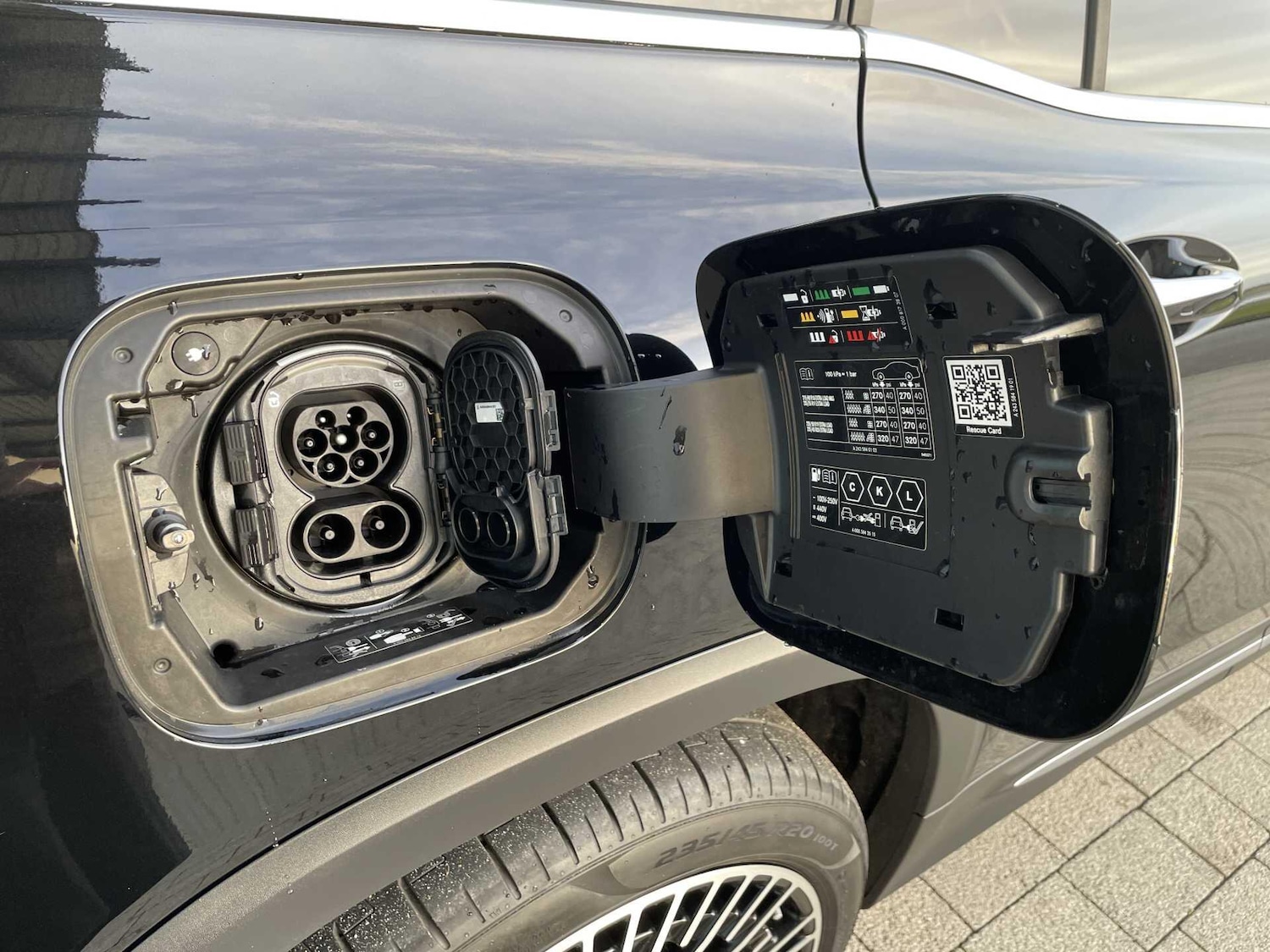 Used Mercedes-Benz EQB 2025 for sale - 77957069: Photo 27