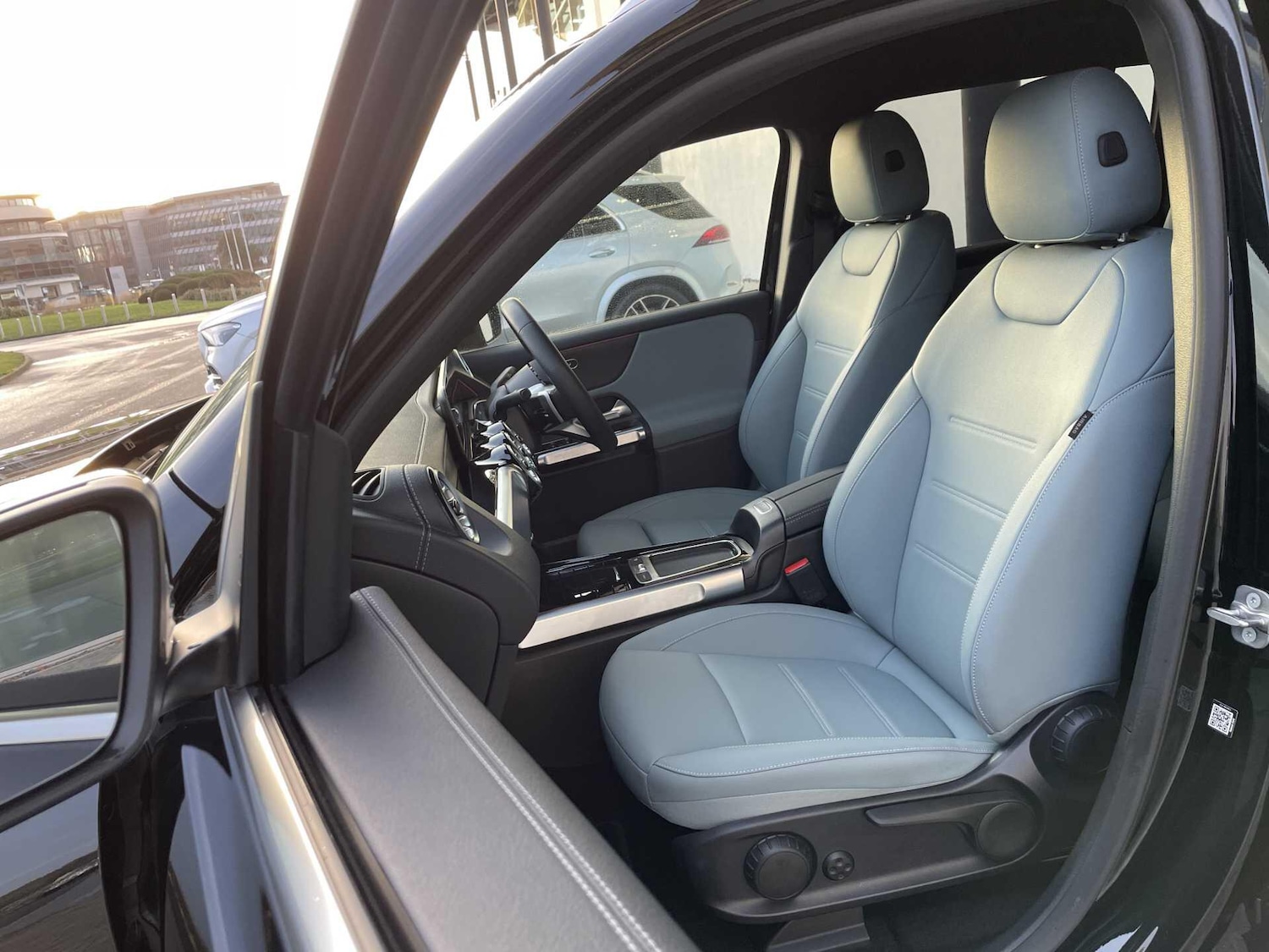 Used Mercedes-Benz EQB 2025 for sale - 77957069: Photo 33