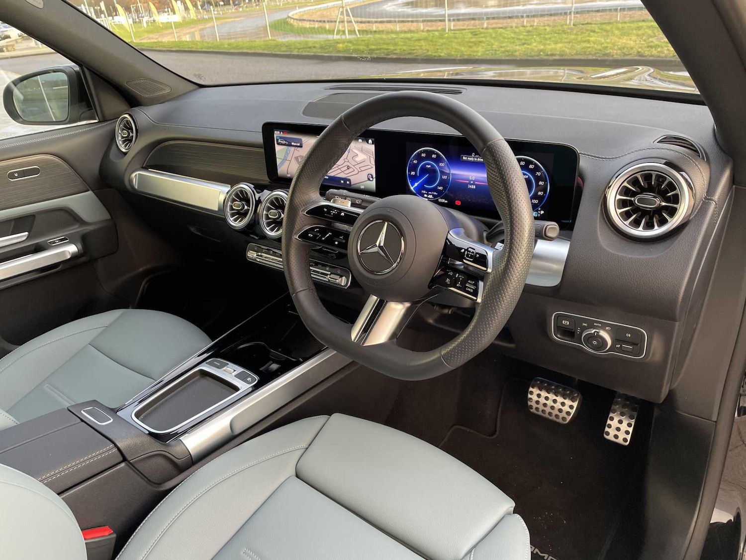 Used Mercedes-Benz EQB 2025 for sale - 77957069: Photo 6