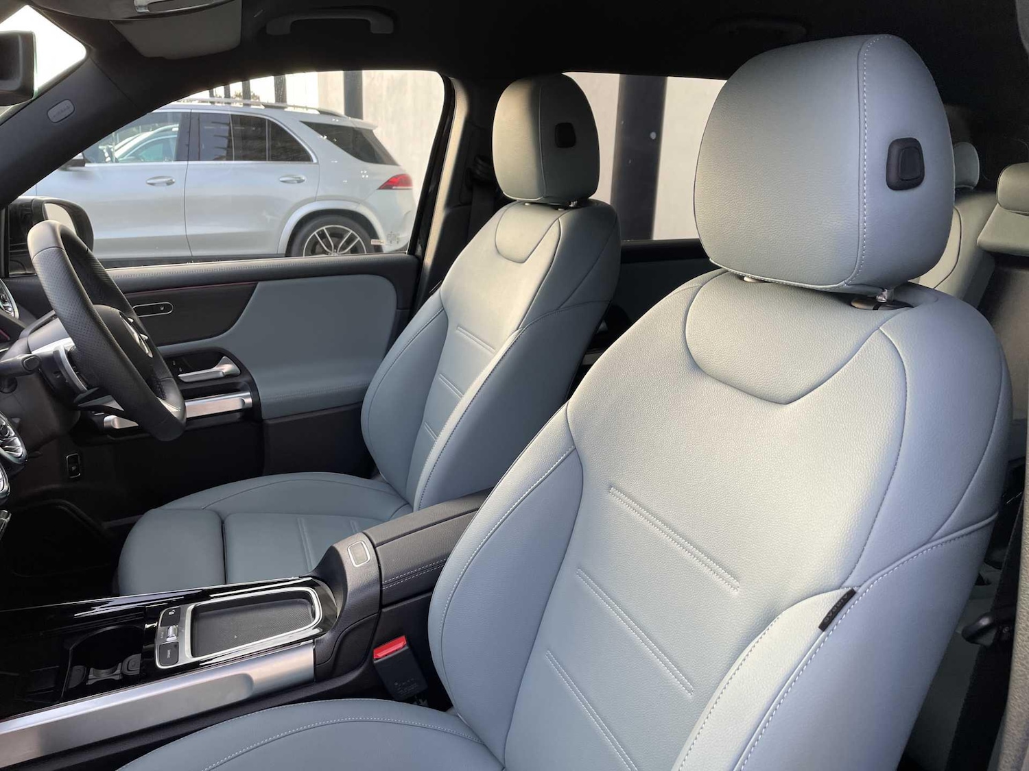 Used Mercedes-Benz EQB 2025 for sale - 77957069: Photo 8