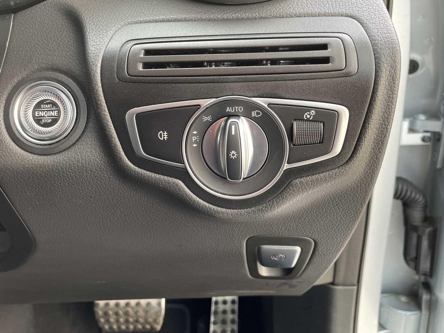 Used Mercedes-Benz GLC 2023 for sale - 77993241: Photo 16