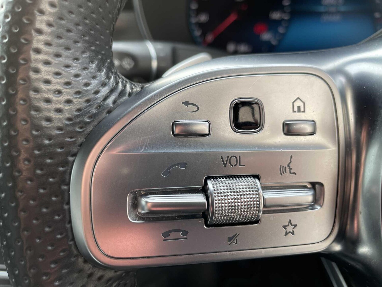 Used Mercedes-Benz GLC 2023 for sale - 77993241: Photo 19