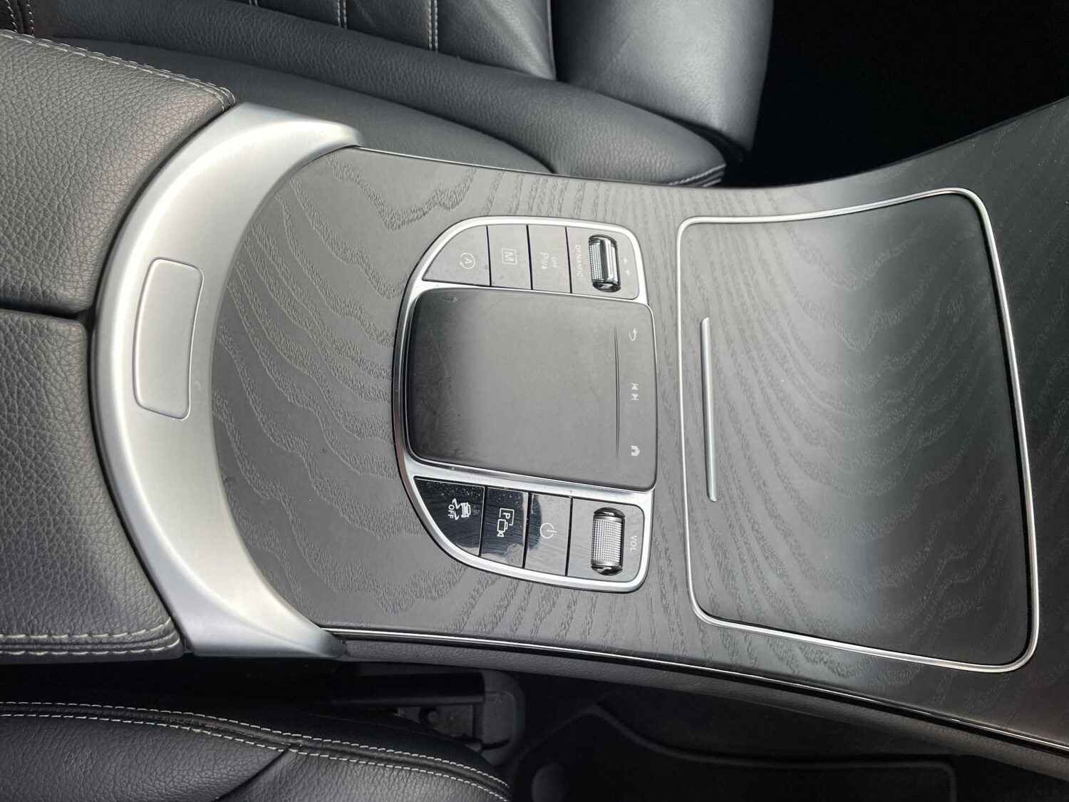 Used Mercedes-Benz GLC 2023 for sale - 77993241: Photo 21