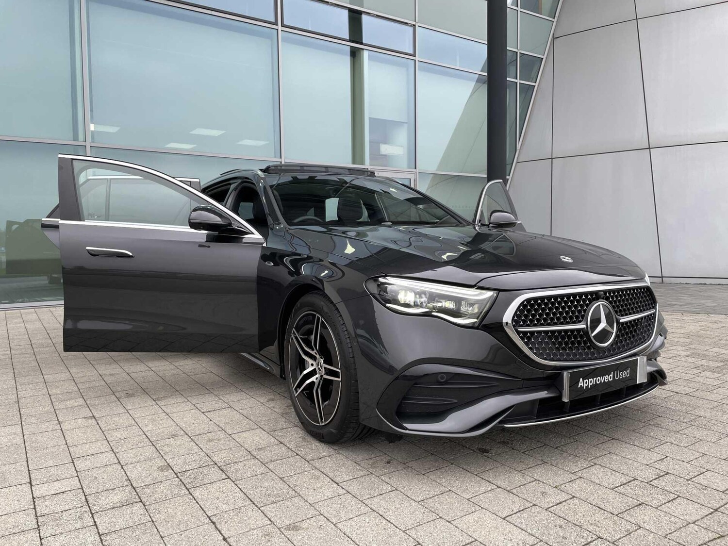 Used Mercedes-Benz E Class 2025 for sale - 77599922: Photo 23