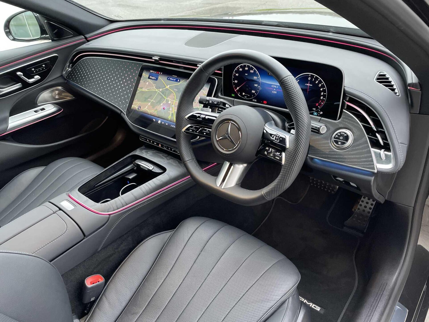 Used Mercedes-Benz E Class 2025 for sale - 77599922: Photo 6