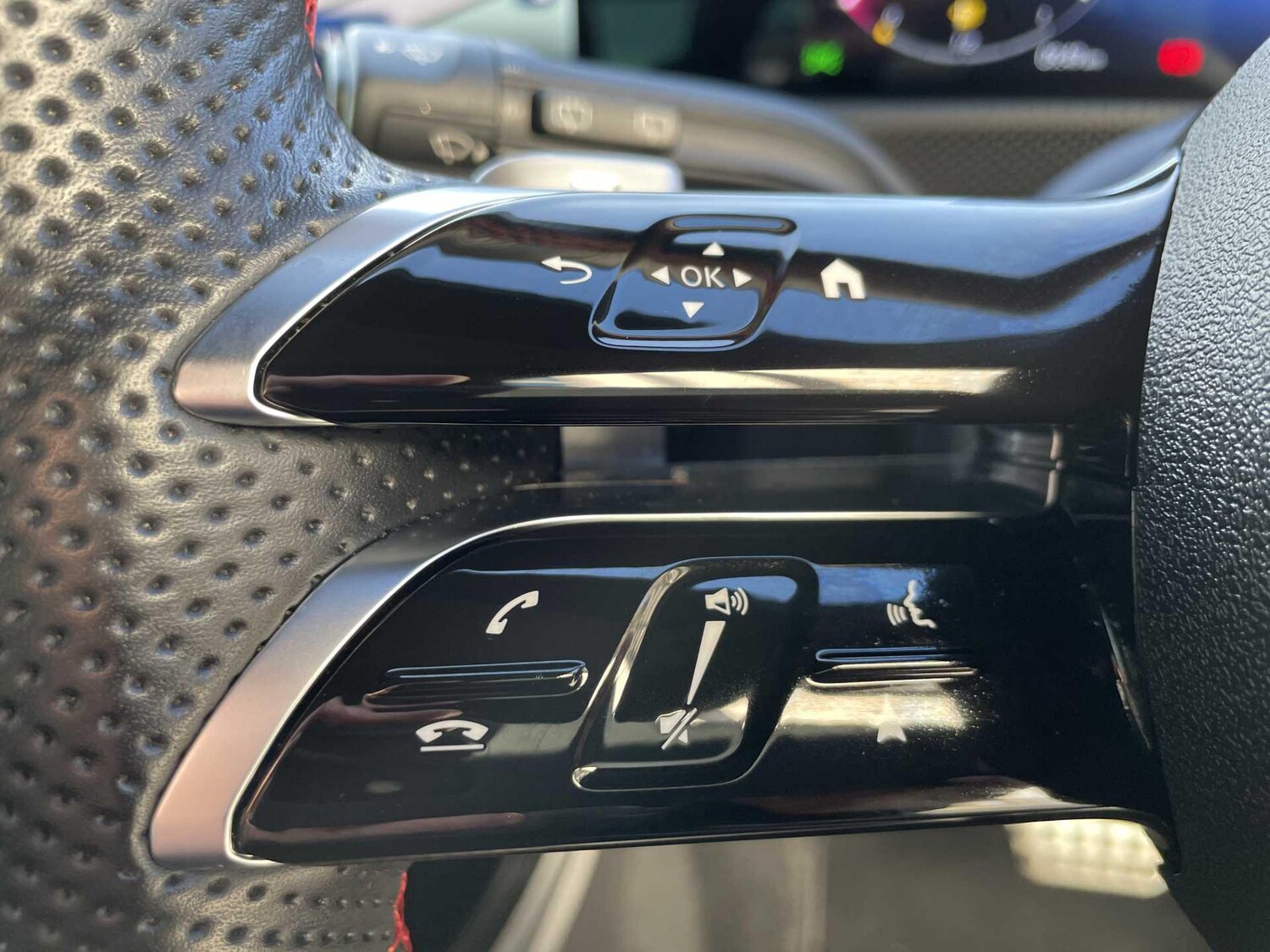 Used Mercedes-Benz A-Class 2023 for sale - 77599899: Photo 17