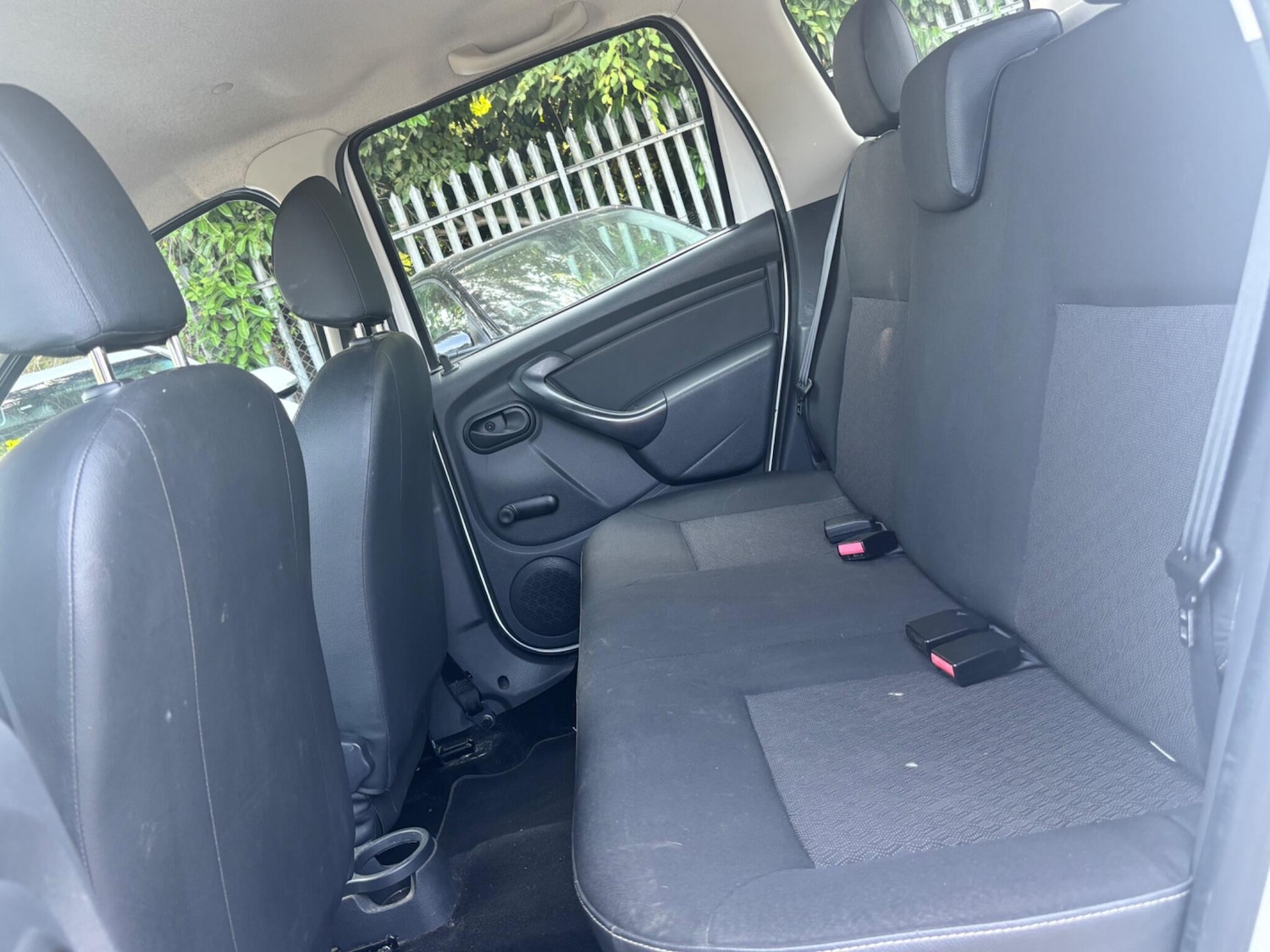 Used Dacia Duster 2014 for sale - 76381221: Photo 25