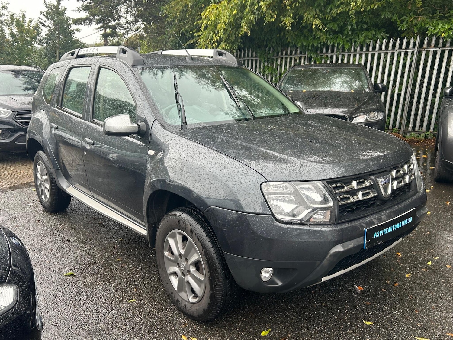 Used Dacia Duster 2016 for sale - 76167564: Photo 2