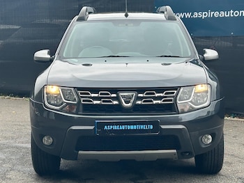 Used Dacia Duster 2016 for sale - 76239439: Photo 2