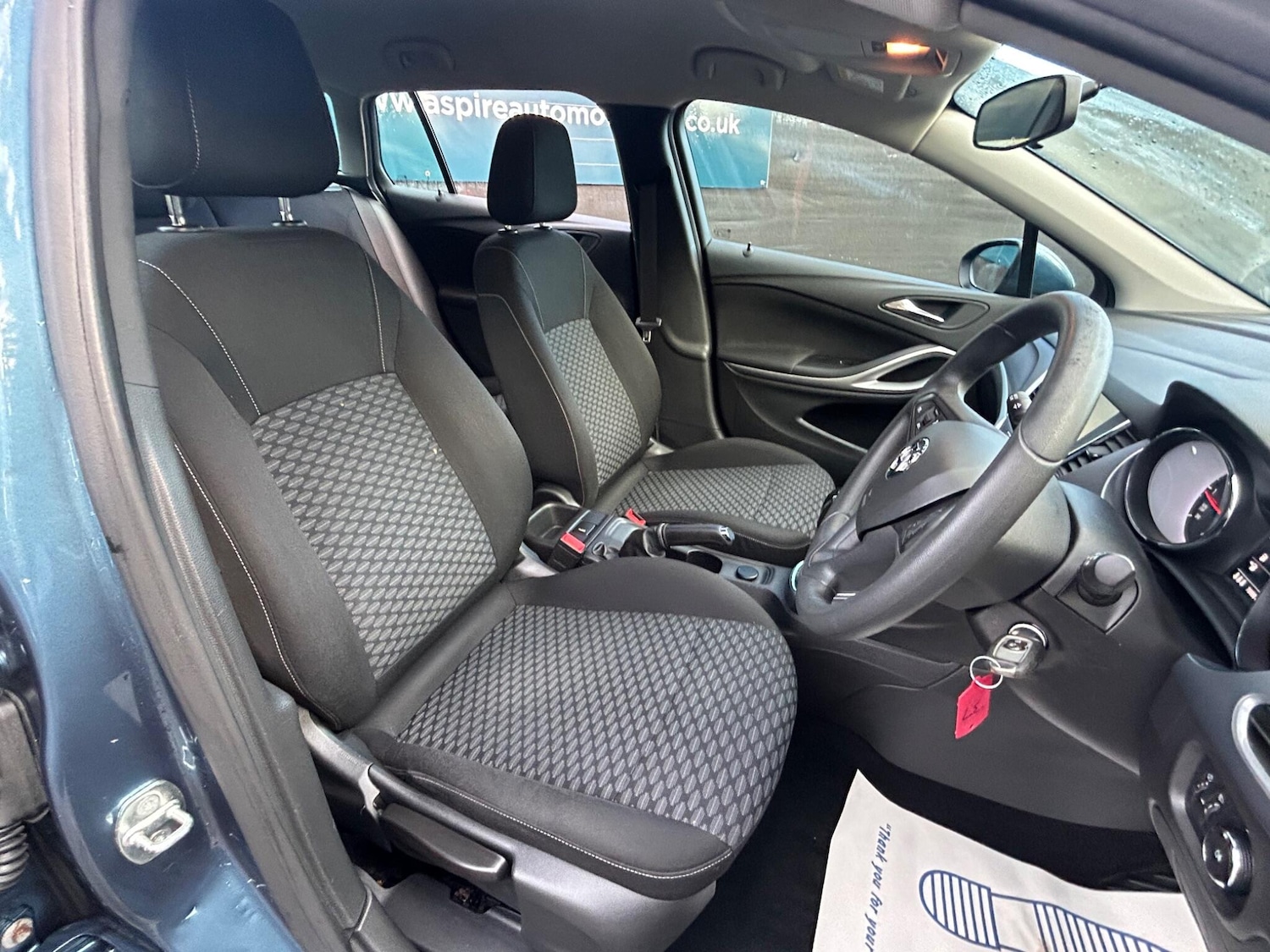 Used Vauxhall Astra 2017 for sale - 76765611: Photo 11