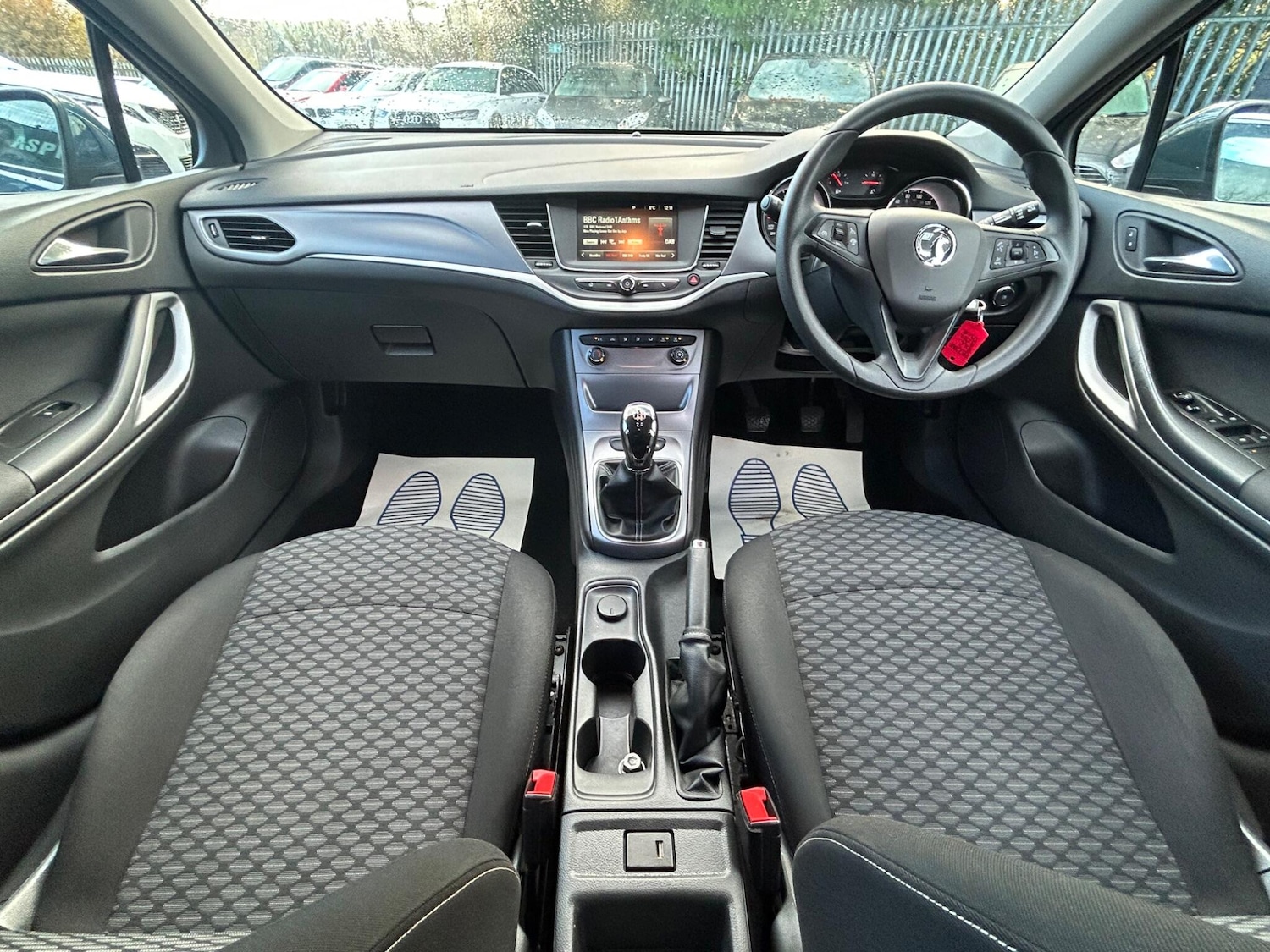 Used Vauxhall Astra 2017 for sale - 76765611: Photo 17