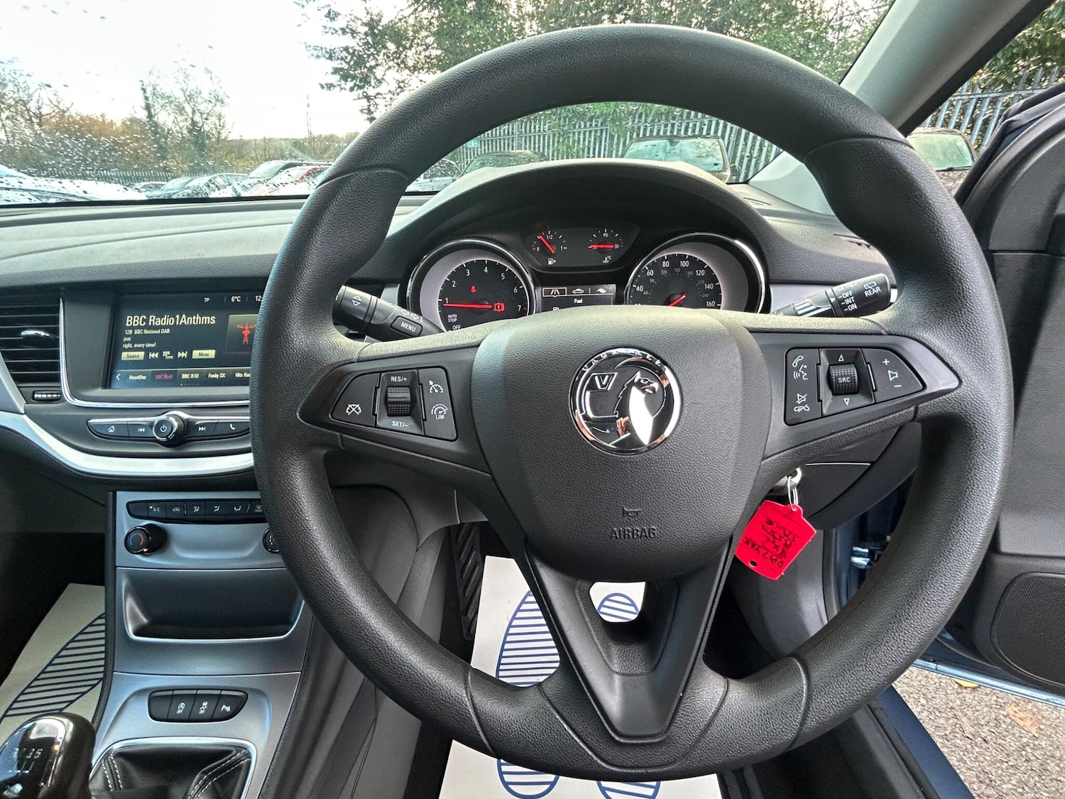 Used Vauxhall Astra 2017 for sale - 76765611: Photo 43