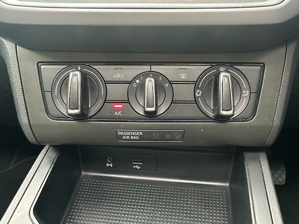 Used SEAT Ibiza 2017 for sale - 75477729: Photo 23