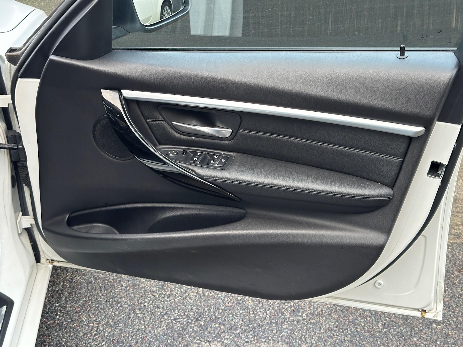 Used BMW 3 Series 2018 for sale - 77074119: Photo 33