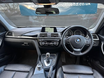 Used BMW 3 Series 2018 for sale - 77074119: Photo