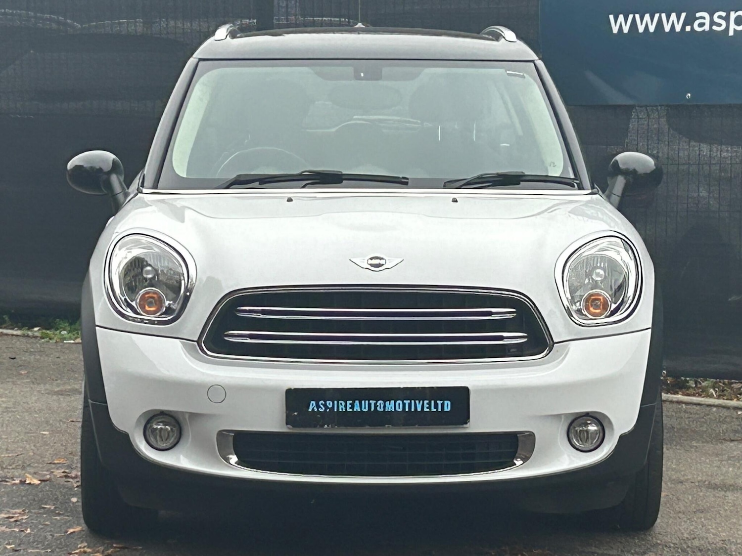 Used MINI Countryman 2017 for sale - 76620267: Photo 2