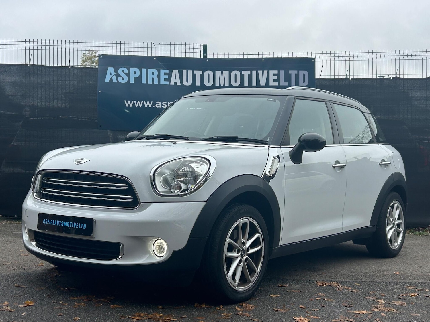 Used MINI Countryman 2017 for sale - 76620267: Photo 3