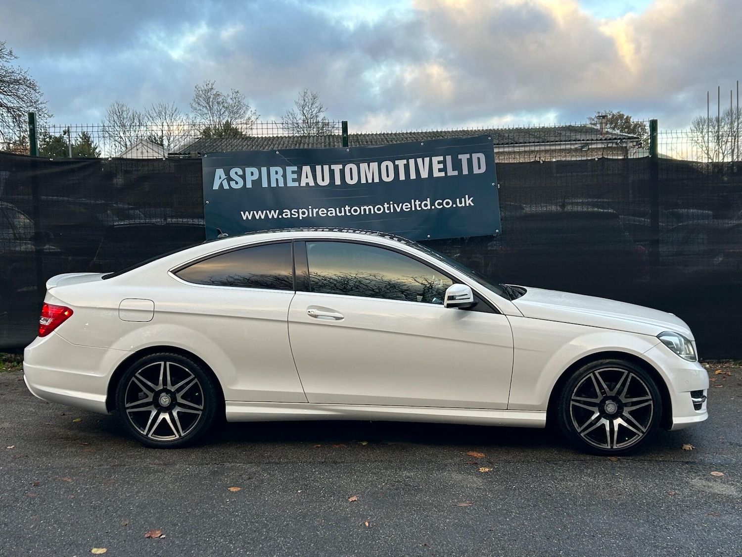 Used Mercedes-Benz C Class 2013 for sale - 76619696: Photo 10