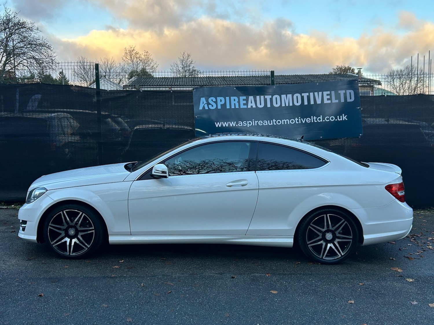Used Mercedes-Benz C Class 2013 for sale - 76619696: Photo 12