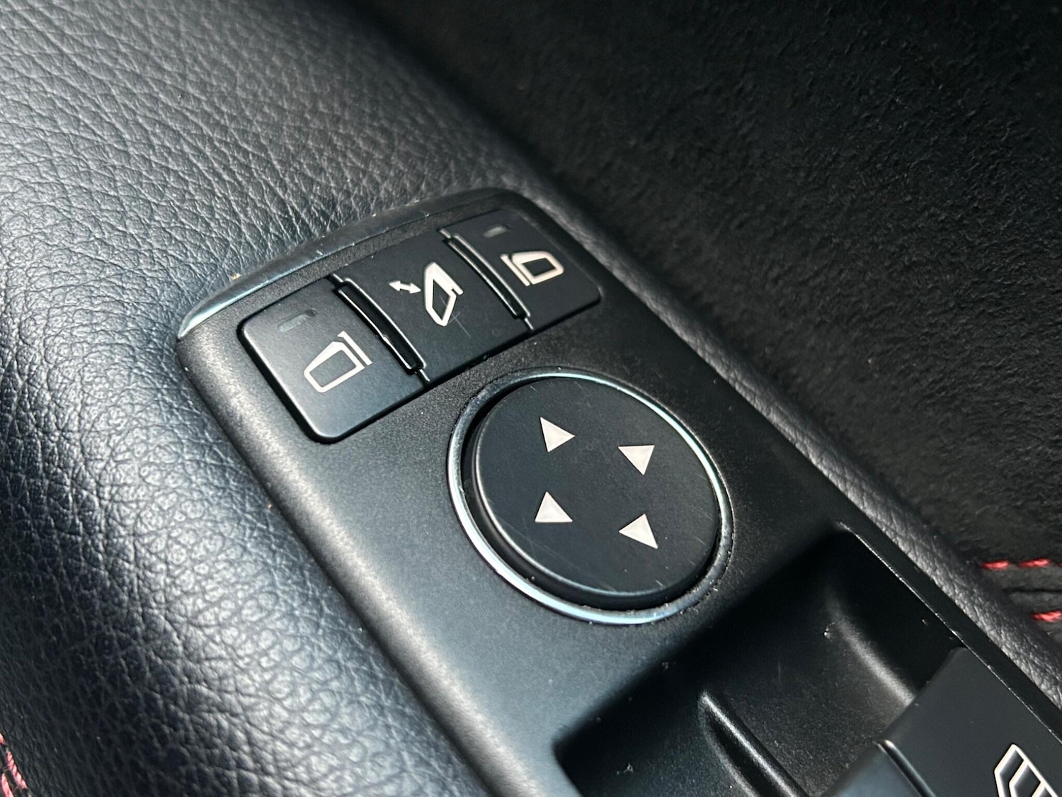 Used Mercedes-Benz C Class 2013 for sale - 76619696: Photo 33