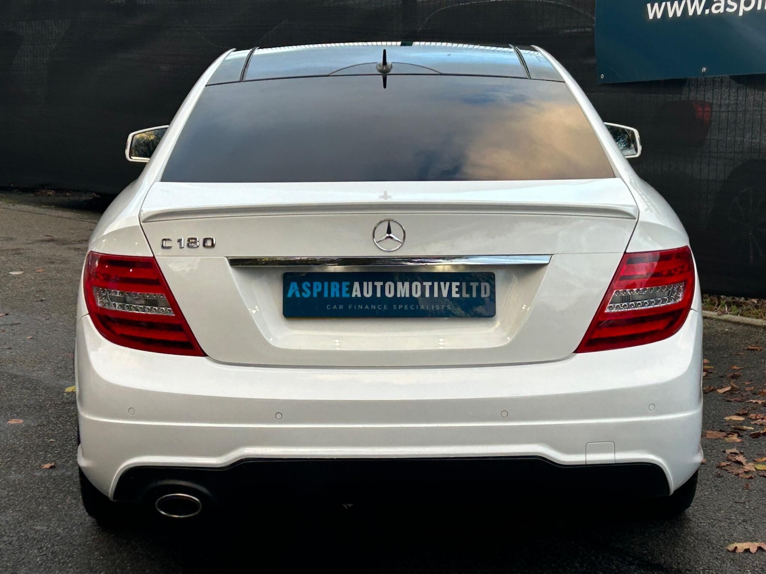 Used Mercedes-Benz C Class 2013 for sale - 76619696: Photo 5