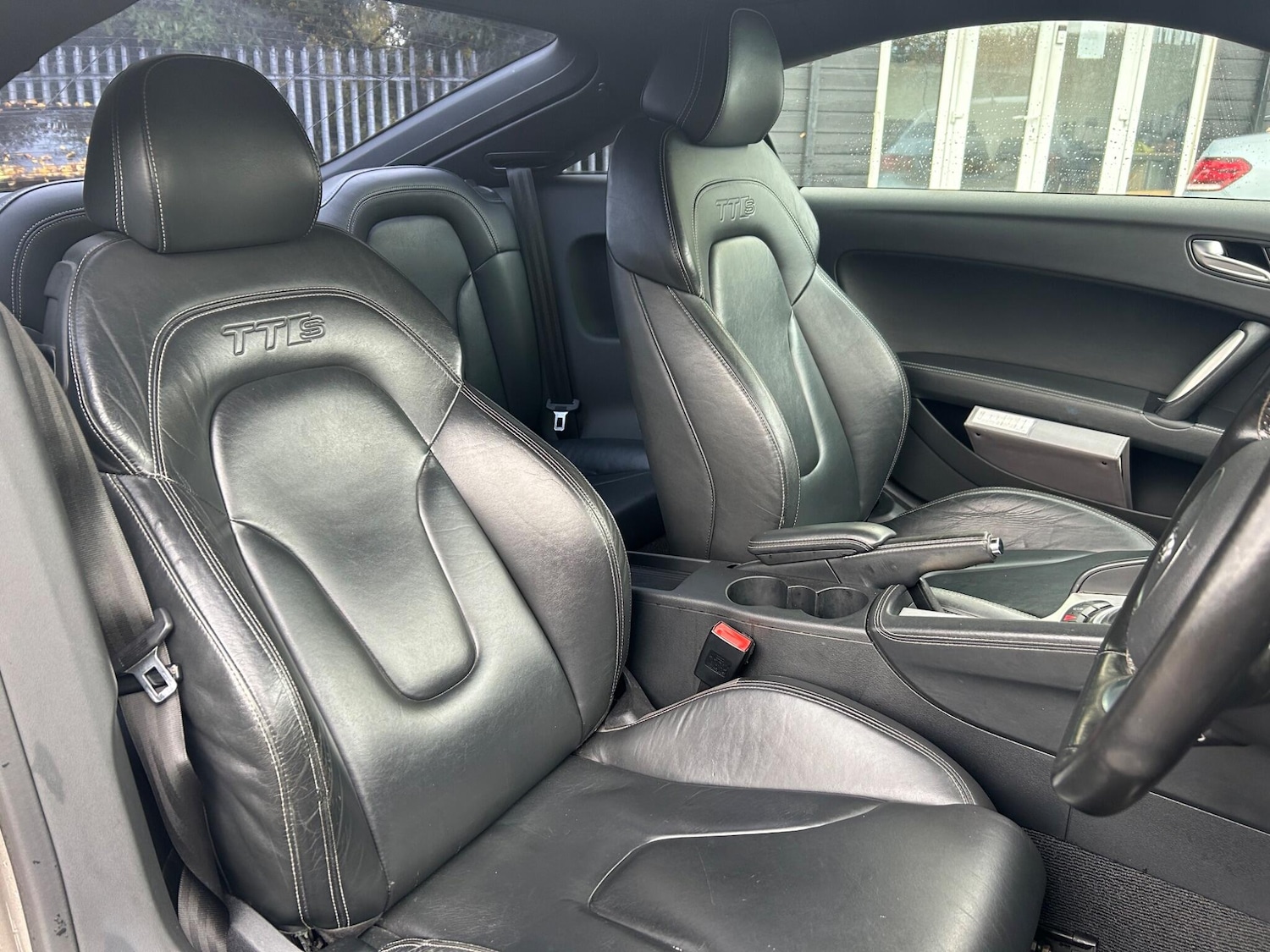 Used Audi TT 2011 for sale - 76702231: Photo 12