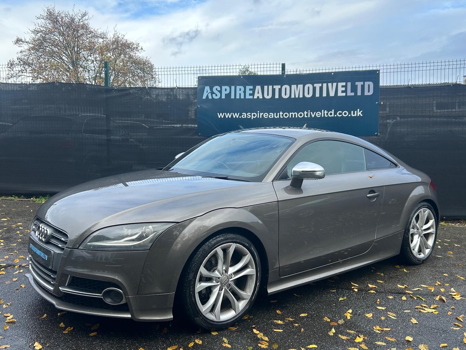 Used Audi TT 2011 for sale - 76702231: Photo 7