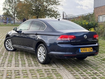 Used Volkswagen Passat 2016 for sale - 76433151: Photo